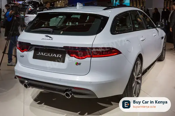Jaguar XF sedan for sale in Kenya, import from UK, photo 3