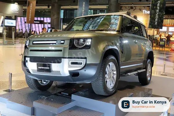 Land Rover Defender suv for sale in Kenya, import from UK, photo 3