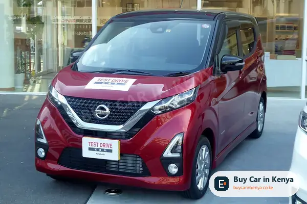 Nissan Dayz hatchback for sale in Kenya, import from Japan, photo 3