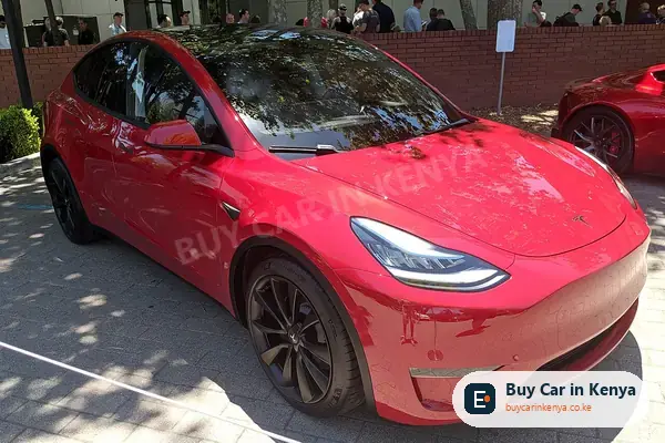 Tesla Model Y RWD suv for sale in Kenya, import from UK, photo 2