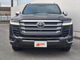 TOYOTA LAND CRUISER ZX 2023