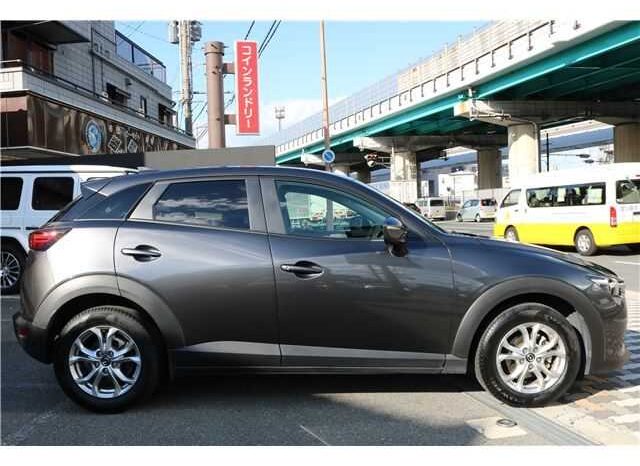 
								Mazda CX-3 2020 full									