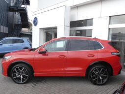 
										VOLKSWAGEN TIGUAN TDI 4MOTION R LINE 2025 full									